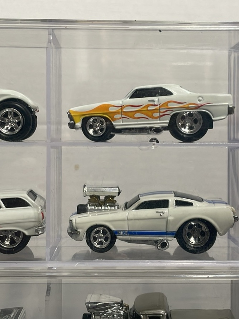 Muscle Machines Cars - Picture 4 of 8